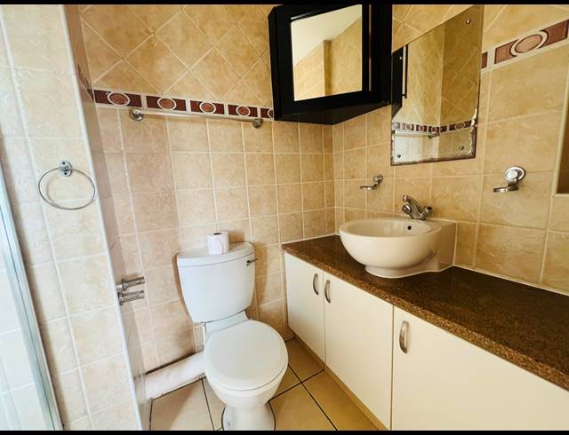3 BEDROOM APARTMENT FOR SALE IN PALMIET